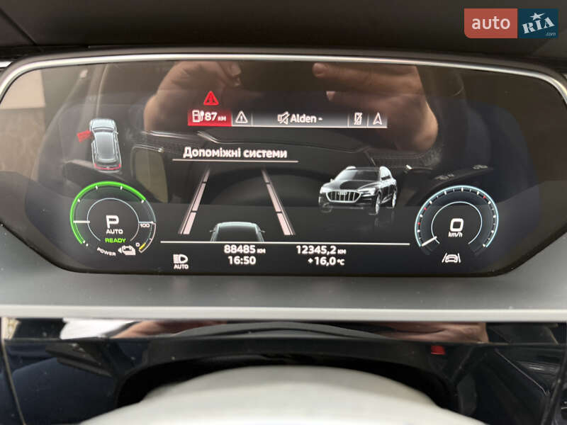 Внедорожник / Кроссовер Audi e-tron 2019 в Тячеве