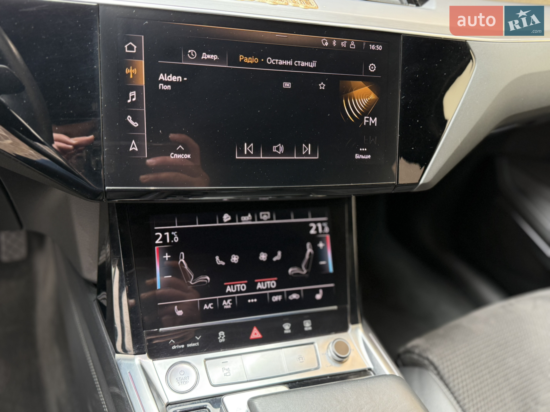 2019 Audi e-tron - мініатюра 27