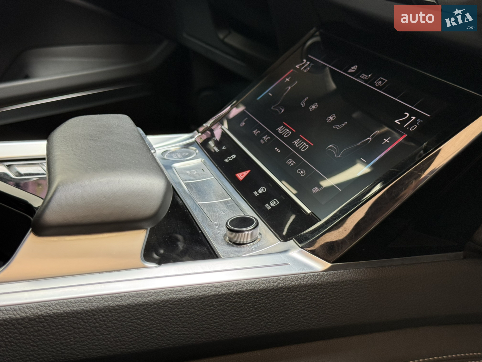 2019 Audi e-tron - мініатюра 61