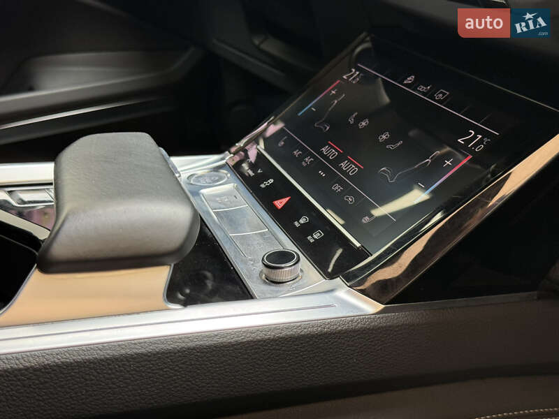 Внедорожник / Кроссовер Audi e-tron 2019 в Тячеве