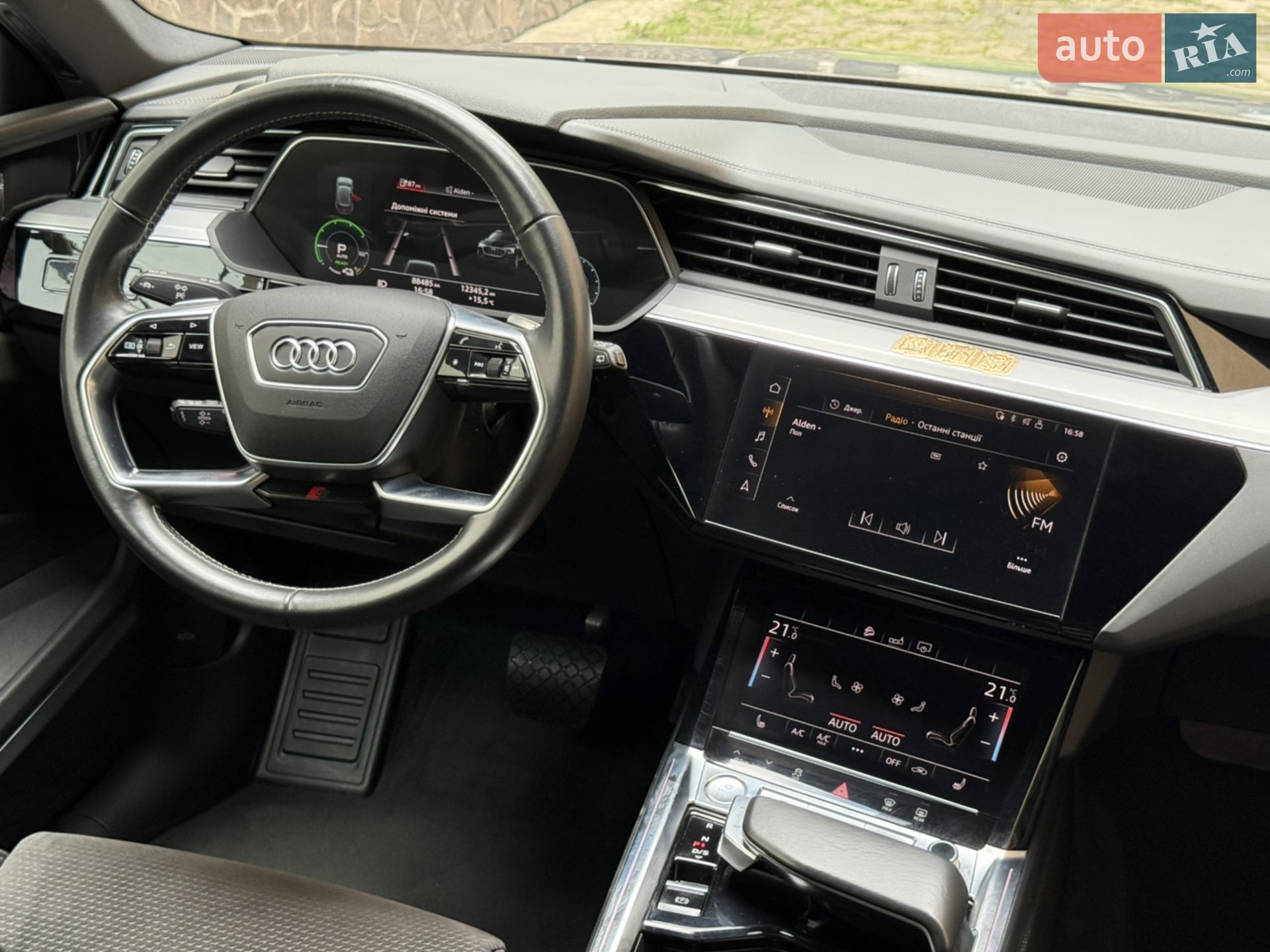 2019 Audi e-tron - мініатюра 68