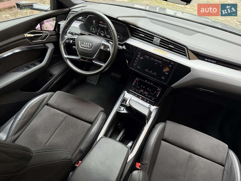 Внедорожник / Кроссовер Audi e-tron 2019 в Тячеве