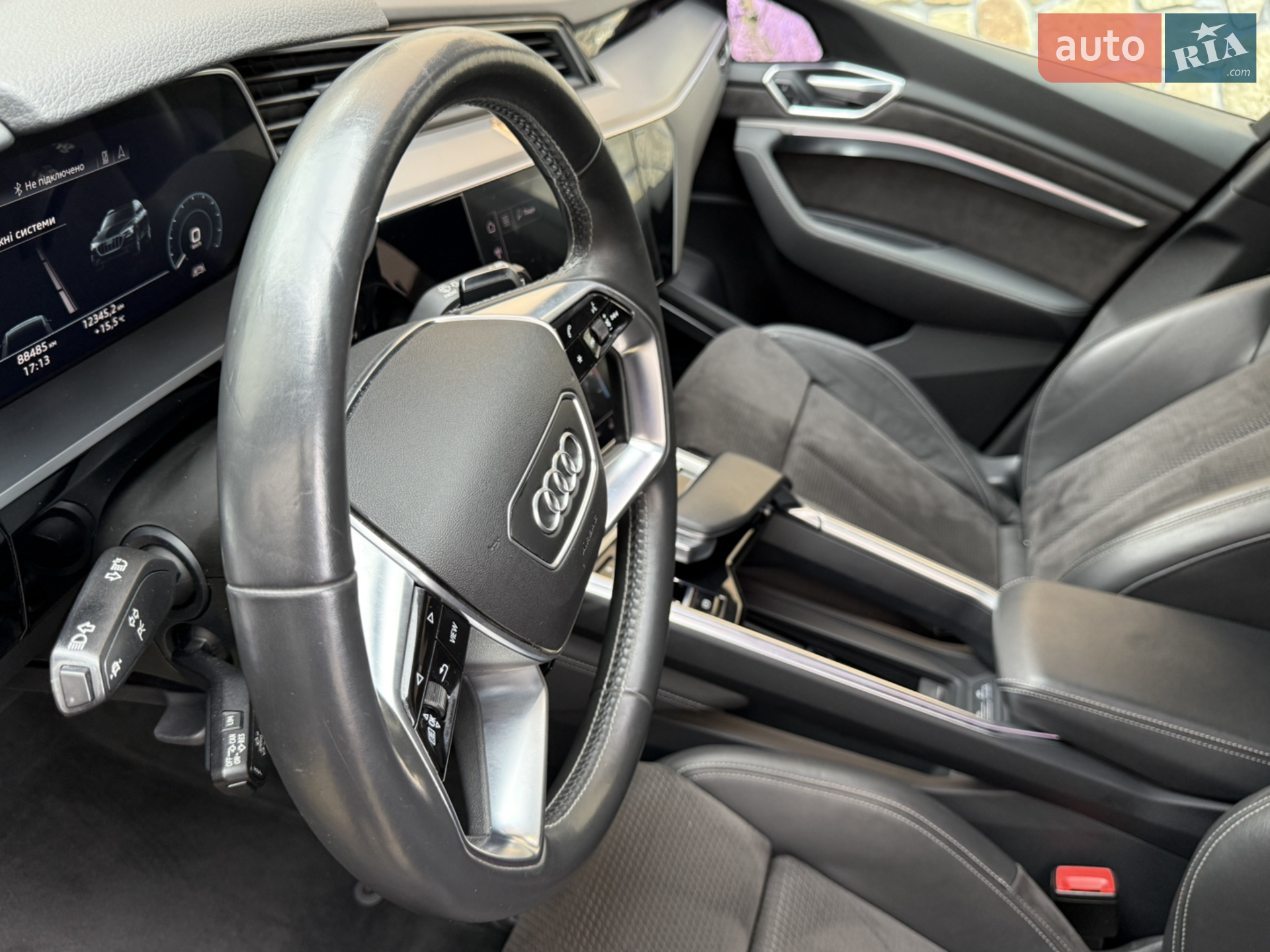 2019 Audi e-tron - мініатюра 107