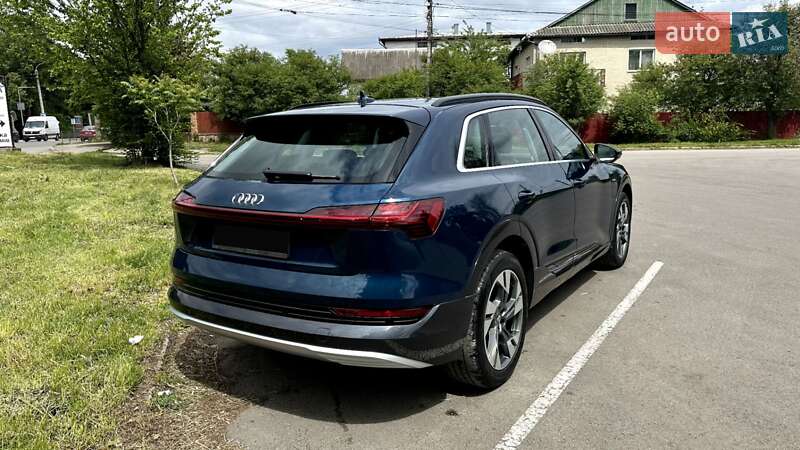 Внедорожник / Кроссовер Audi e-tron 2019 в Черновцах
