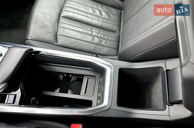 Внедорожник / Кроссовер Audi e-tron 2019 в 