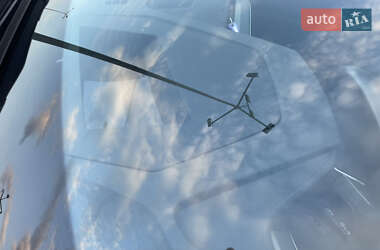 Внедорожник / Кроссовер Audi e-tron 2022 в 