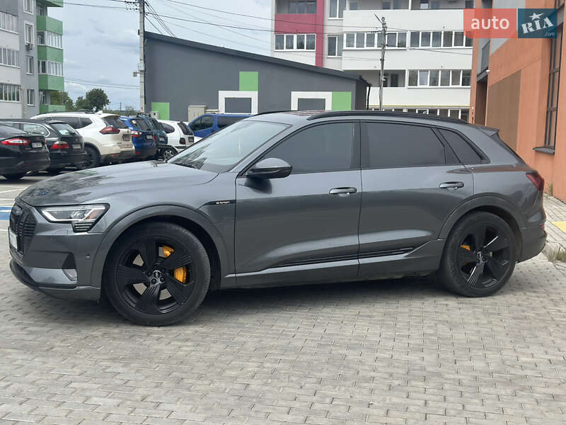 Внедорожник / Кроссовер Audi e-tron 2019 в Львове
