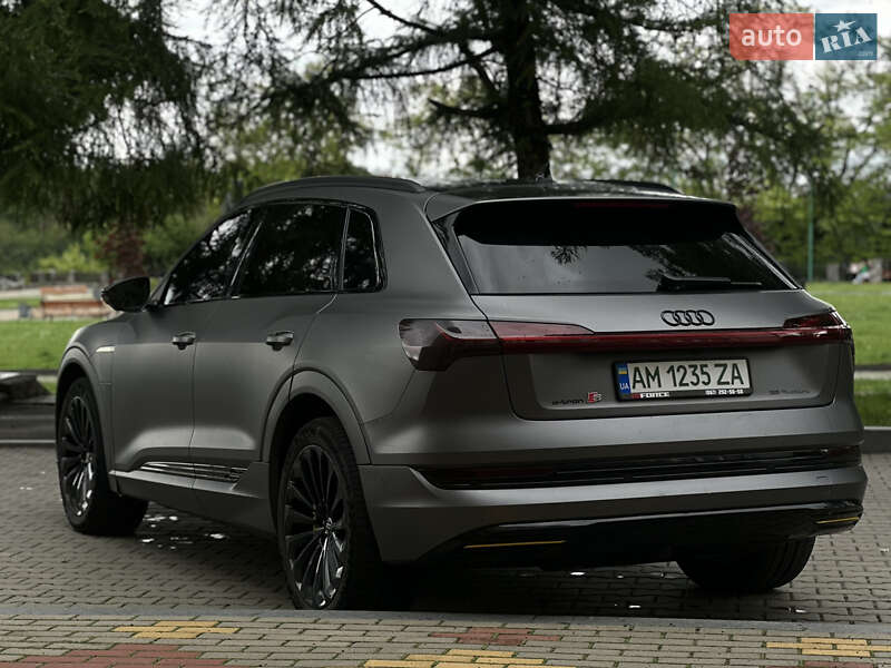 Внедорожник / Кроссовер Audi e-tron 2019 в Звягеле
