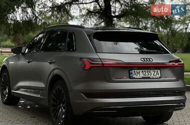 Внедорожник / Кроссовер Audi e-tron 2019 в 