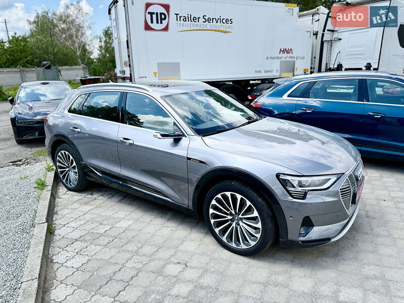 Audi e-tron 2020