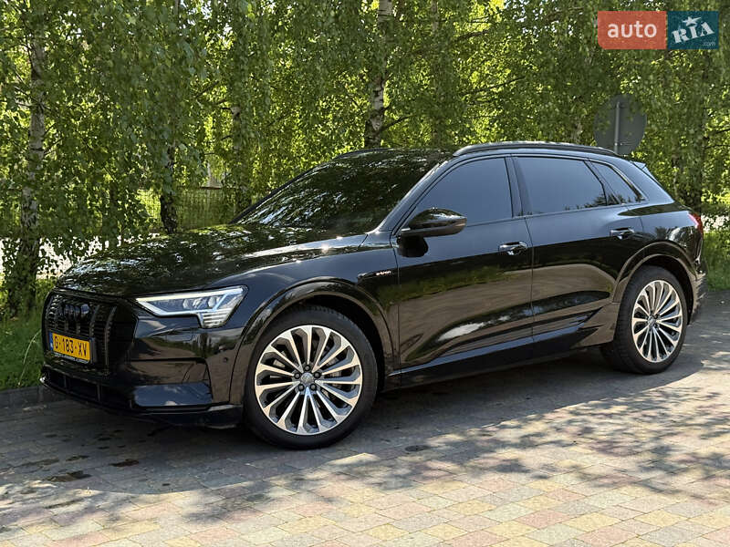 Внедорожник / Кроссовер Audi e-tron 2019 в Дрогобыче фото 2 Внедорожник / Кроссовер Audi e-tron 2019 в Дрогобыче