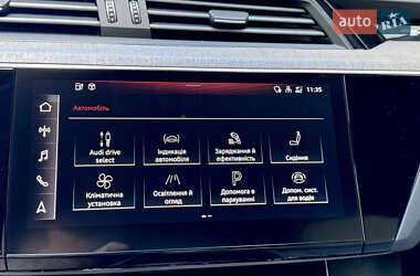 Внедорожник / Кроссовер Audi e-tron 2021 в 