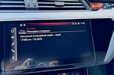 Внедорожник / Кроссовер Audi e-tron 2021 в 
