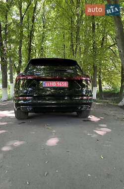 Позашляховик / Кросовер Audi e-tron 2020 в 