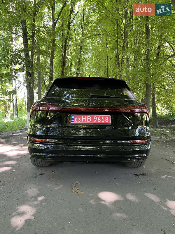 Внедорожник / Кроссовер Audi e-tron 2020 в Виннице