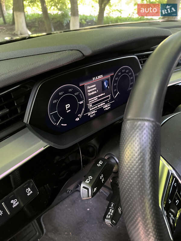 Внедорожник / Кроссовер Audi e-tron 2020 в Виннице