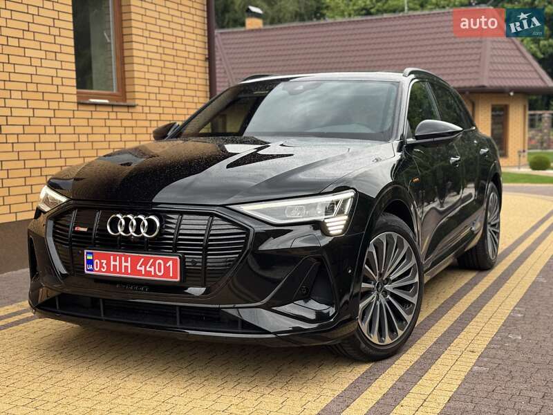 Внедорожник / Кроссовер Audi e-tron 2022 в Луцке