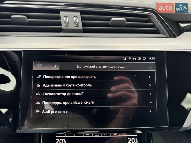 Внедорожник / Кроссовер Audi e-tron 2022 в Луцке