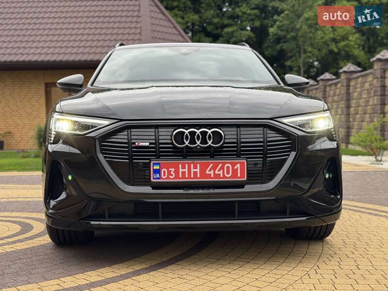 Внедорожник / Кроссовер Audi e-tron 2022 в Луцке