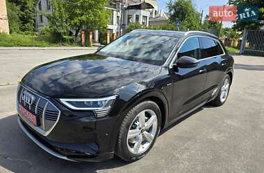 Позашляховик / Кросовер Audi e-tron 2020 в Вінниці
