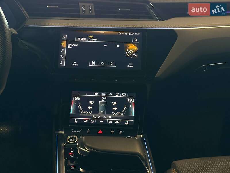 Внедорожник / Кроссовер Audi e-tron 2022 в Львове фото 30 Внедорожник / Кроссовер Audi e-tron 2022 в Львове