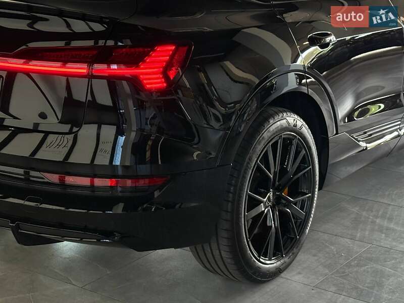 Внедорожник / Кроссовер Audi e-tron 2022 в Львове фото 38 Внедорожник / Кроссовер Audi e-tron 2022 в Львове