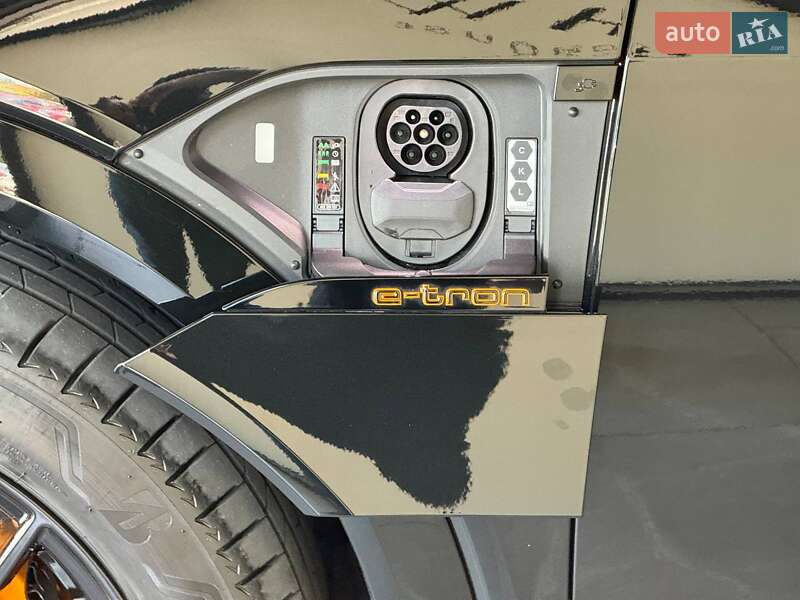 Внедорожник / Кроссовер Audi e-tron 2022 в Львове фото 40 Внедорожник / Кроссовер Audi e-tron 2022 в Львове