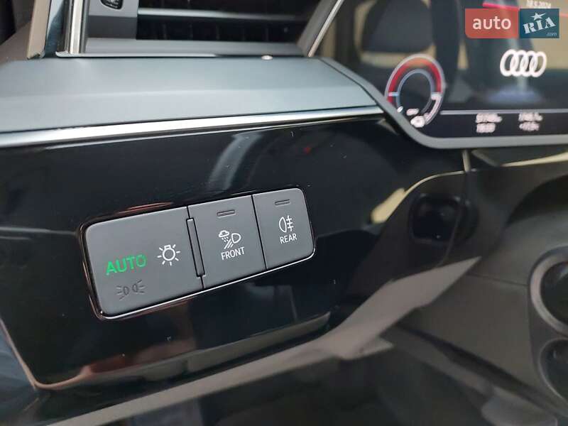Внедорожник / Кроссовер Audi e-tron 2021 в Львове