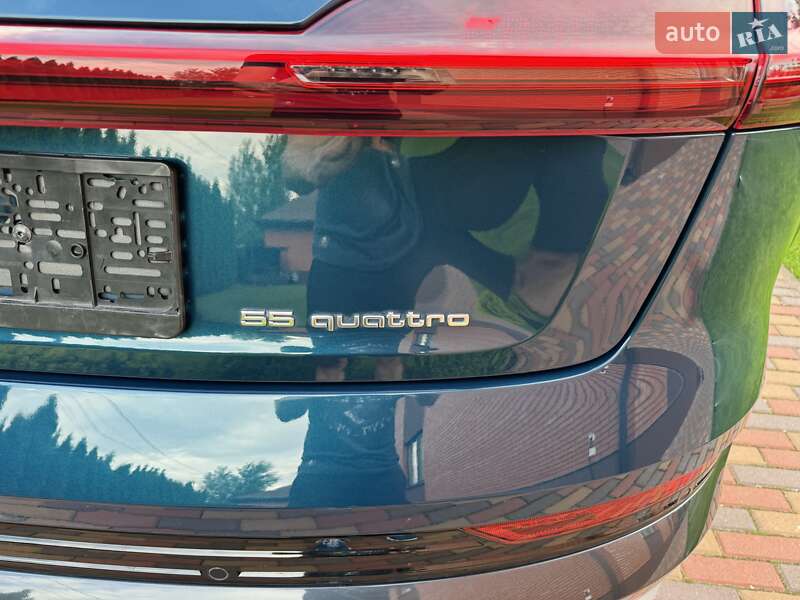 Внедорожник / Кроссовер Audi e-tron 2022 в Киеве