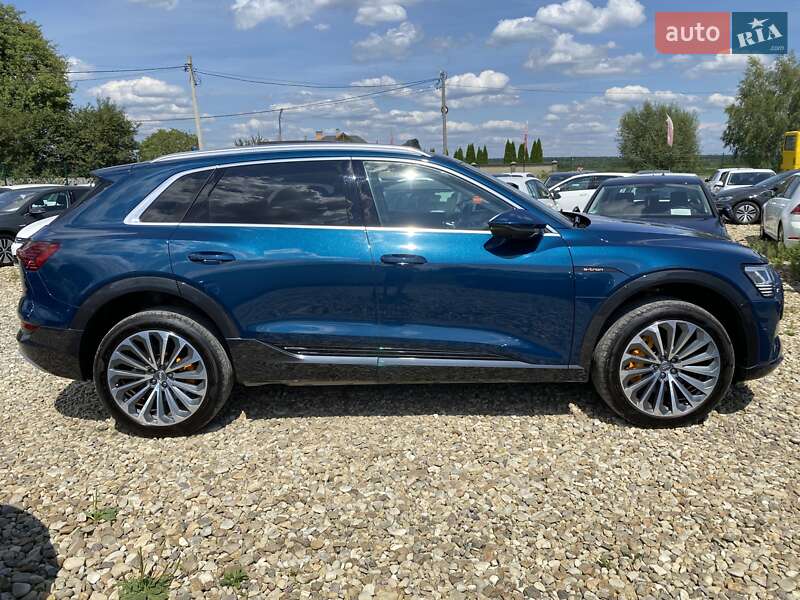 Внедорожник / Кроссовер Audi e-tron 2019 в Львове