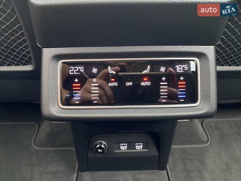 Внедорожник / Кроссовер Audi e-tron 2019 в Львове