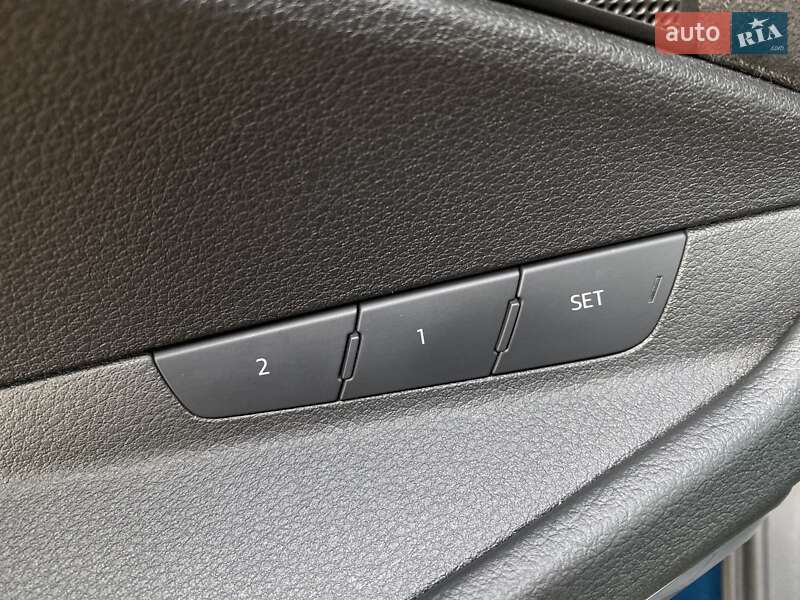 Внедорожник / Кроссовер Audi e-tron 2019 в Львове