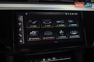 Внедорожник / Кроссовер Audi e-tron 2021 в 