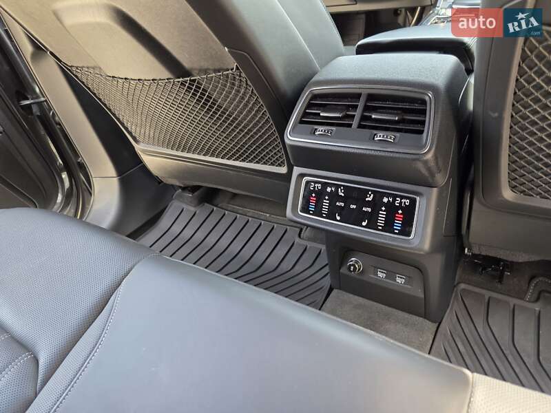 Внедорожник / Кроссовер Audi e-tron 2019 в Ивано-Франковске