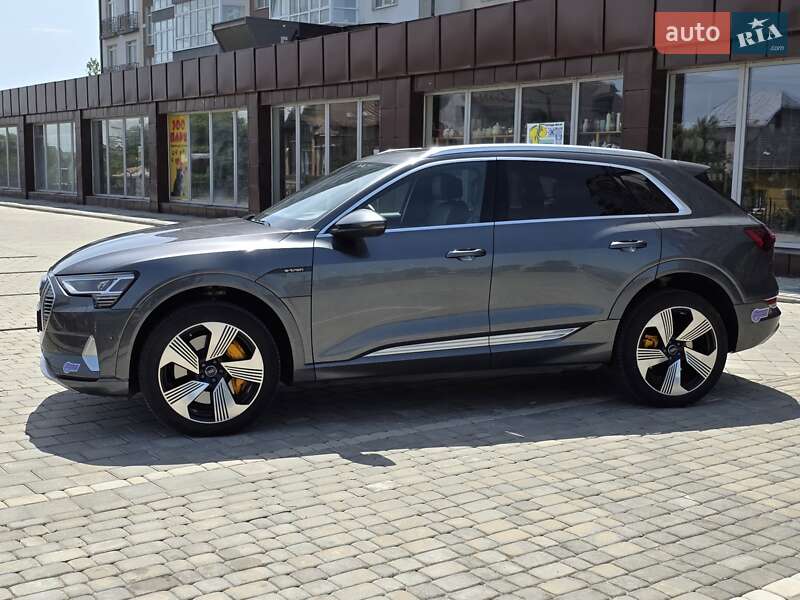 Внедорожник / Кроссовер Audi e-tron 2019 в Ивано-Франковске