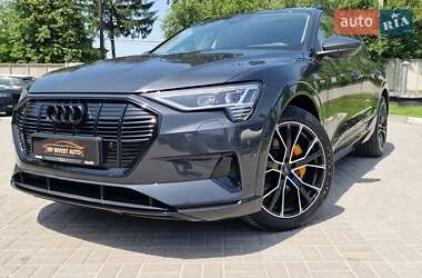 Внедорожник / Кроссовер Audi e-tron 2020 в 
