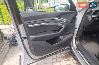 Внедорожник / Кроссовер Audi e-tron 2019 в 