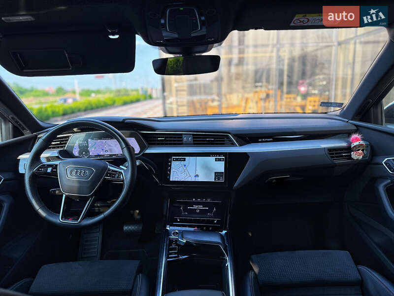 Внедорожник / Кроссовер Audi e-tron 2023 в Мукачево