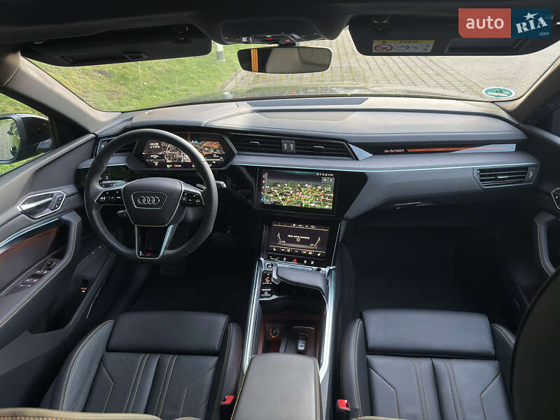 Внедорожник / Кроссовер Audi e-tron 2023 в Львове