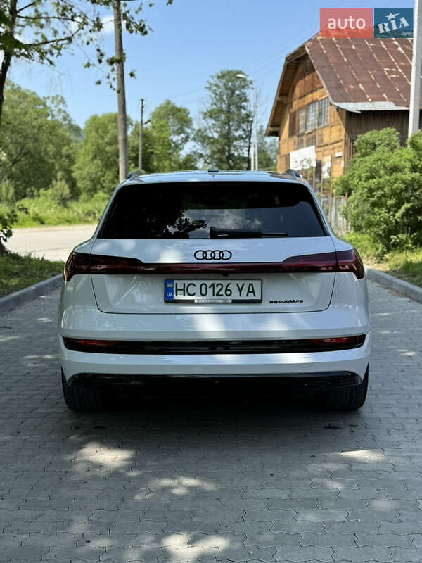 Позашляховик / Кросовер Audi e-tron 2019 в Львові