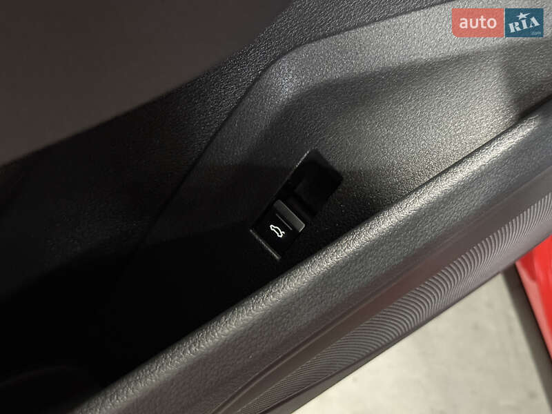 Внедорожник / Кроссовер Audi e-tron 2020 в Владимире