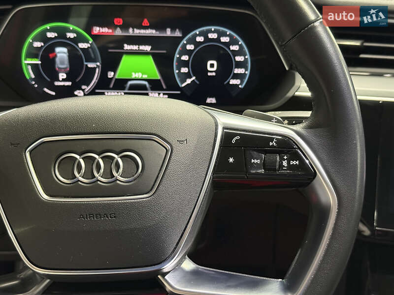 Внедорожник / Кроссовер Audi e-tron 2020 в Владимире