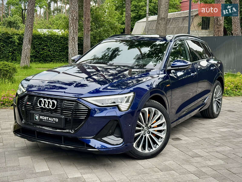 Внедорожник / Кроссовер Audi e-tron 2020 в Киеве