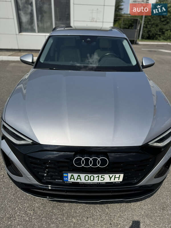 Внедорожник / Кроссовер Audi e-tron 2020 в Киеве