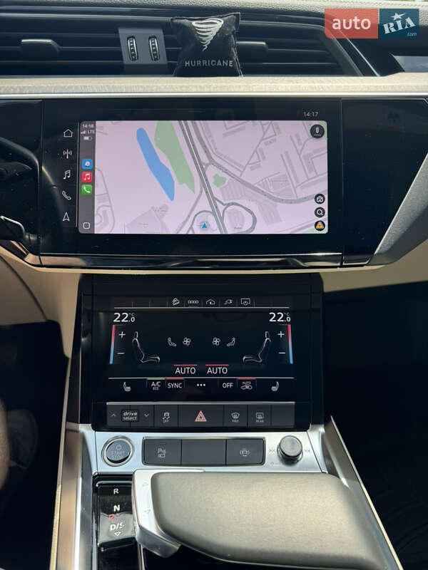 Внедорожник / Кроссовер Audi e-tron 2020 в Киеве