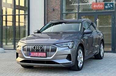 Позашляховик / Кросовер Audi e-tron 2020 в 