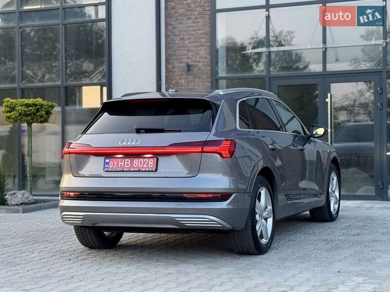 Внедорожник / Кроссовер Audi e-tron 2020 в Тернополе