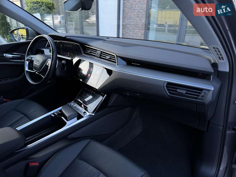 Внедорожник / Кроссовер Audi e-tron 2020 в Тернополе