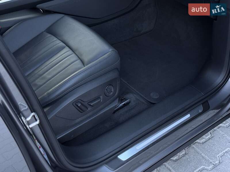 Внедорожник / Кроссовер Audi e-tron 2020 в Тернополе