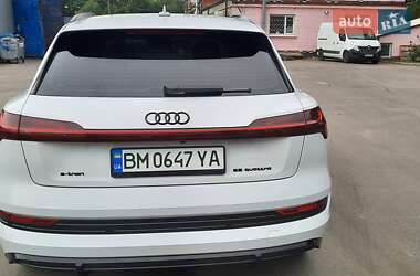 Внедорожник / Кроссовер Audi e-tron 2020 в 